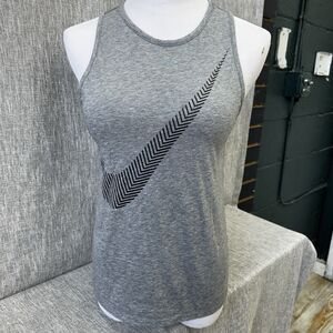 Nike The Nike Tee Womens XS Gray Dri-Fit Tank Top Chevron Graphic ptp 34 cotton